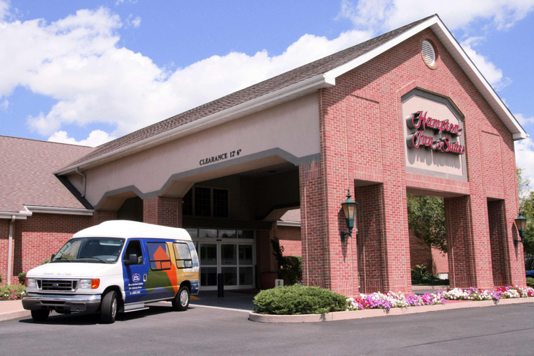 Public Area 1, Hampton Inn & Suites Bethlehem, Northampton