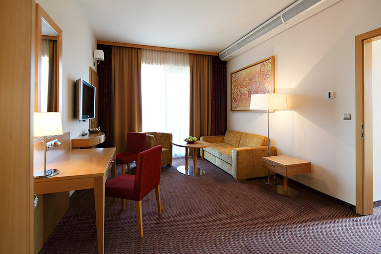 Bedroom 3, Grand Hotel Primus, Ptuj