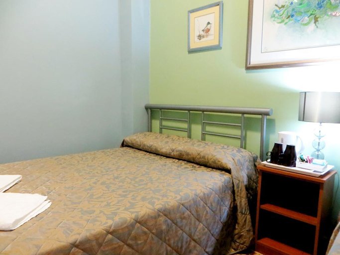 Bedroom 4, Corbigoe Hotel, London