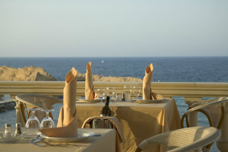 Others 5, Delphin El Habib, Monastir