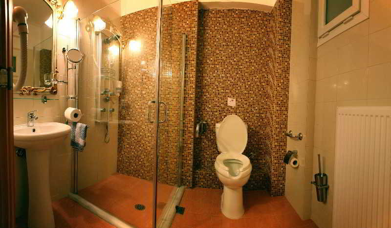 Bathroom 5, Heliotrope Hotels, North Aegean