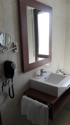 Bathroom 4, Los Braseros, Burgos