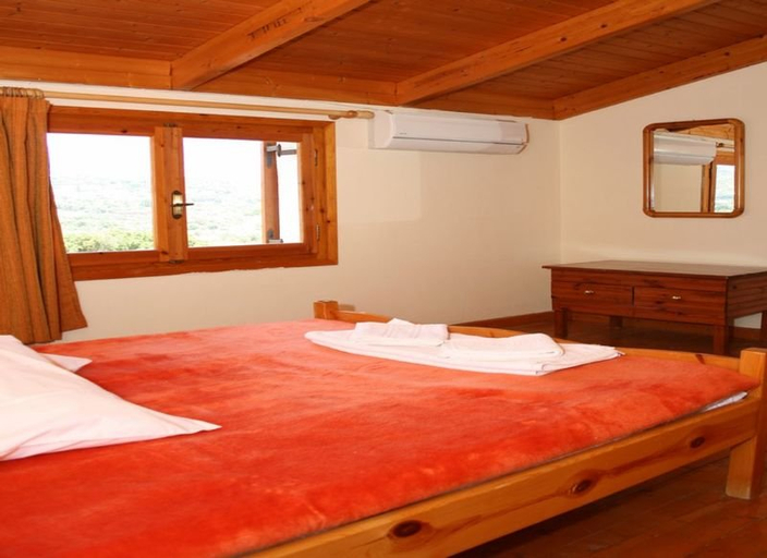 Bedroom 3, Pythos Studios & Appartments, Ionian Islands