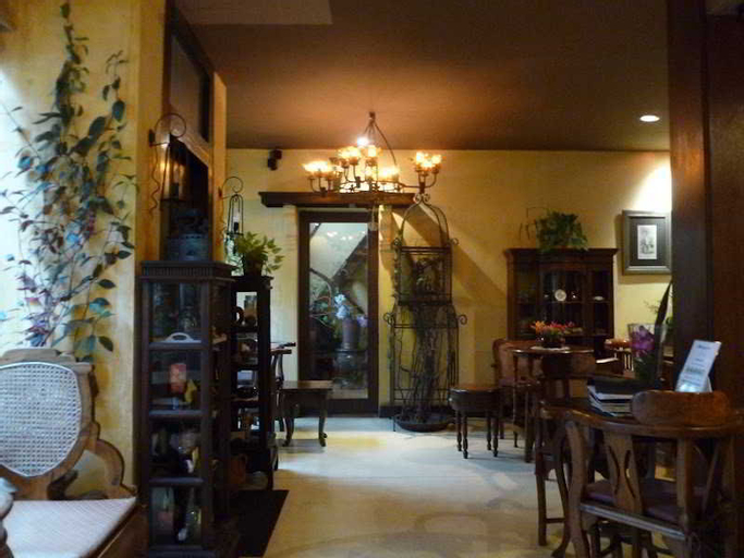 Public Area 28