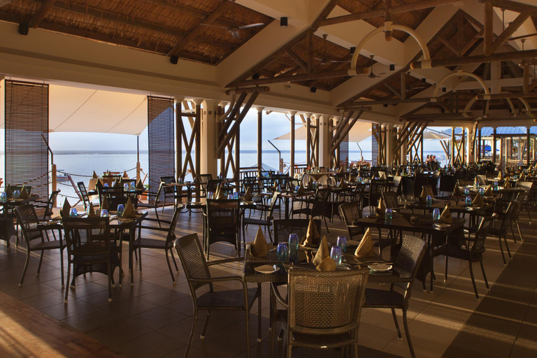 Food & Drinks 5, Pearle Beach Resort & Spa, Black River