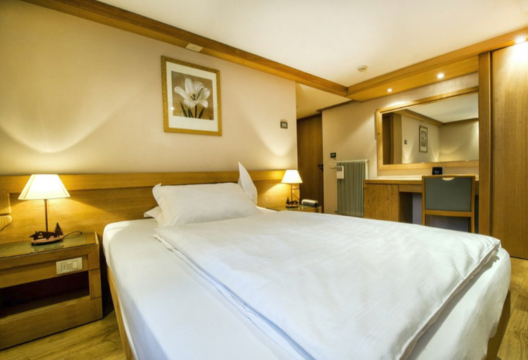 Bedroom 3, Sporthotel Sertorelli, Aosta