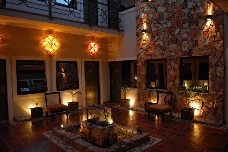 Public Area 2, Hotel Inkai, Capital