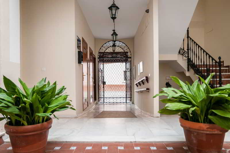 Public Area 4, Suites Maestranza - Refinadores by Magno Apartments, Sevilla