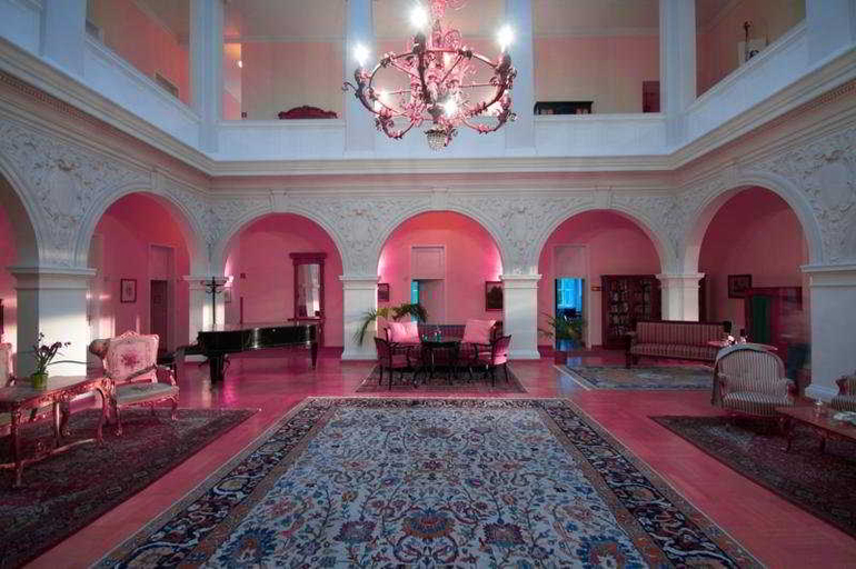 Business Facilities