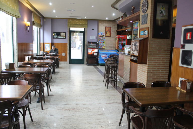 Food & Drinks 5, El Castillo, León