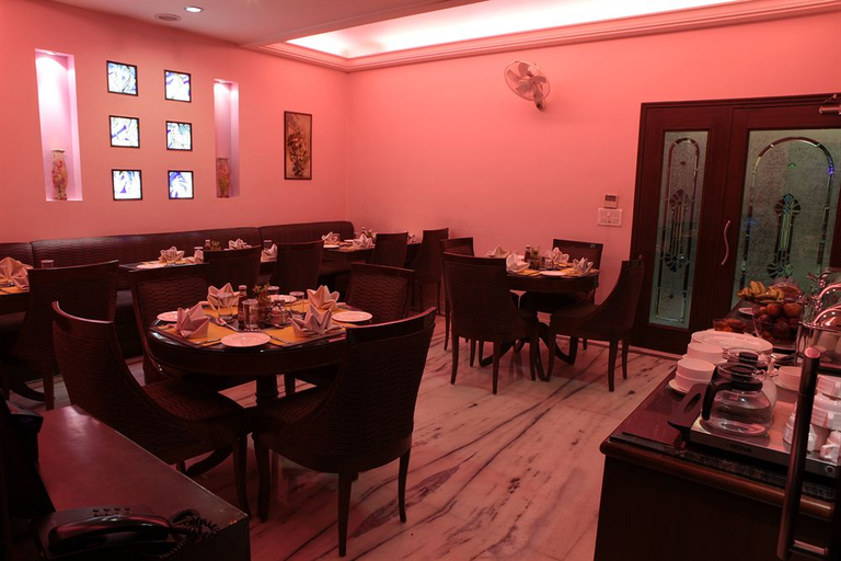 Food & Drinks 5, Florence Inn, Delhi