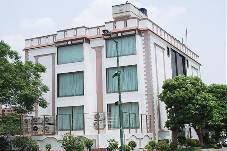 Hotel Empire, Gurgaon