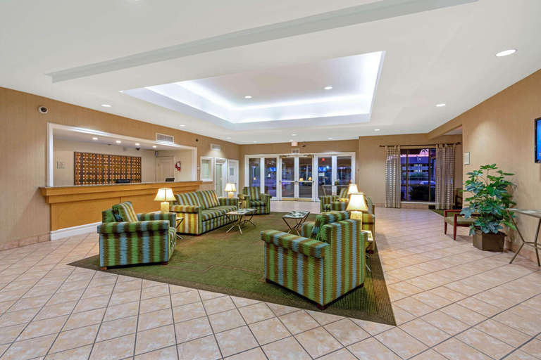 Public Area 2, Travelodge by Wyndham Phoenix North, Maricopa