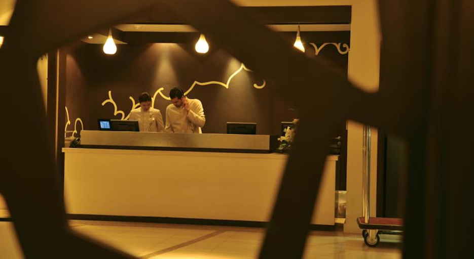 Public Area 3, Kingsgate Hotel Abu Dhabi by Millennium, Abu Dhabi City