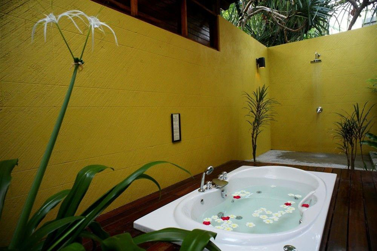 Bathroom 5, Chongfah Beach Resort Khao Lak, Takua Pa