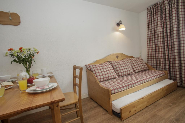 Bedroom 3, Résidence Odalys Le Rond Point Des Pistes, Savoie