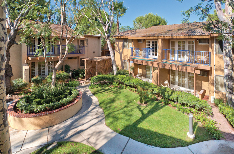 Exterior & Views 3, Club Wyndham Dolphin's Cove, Orange