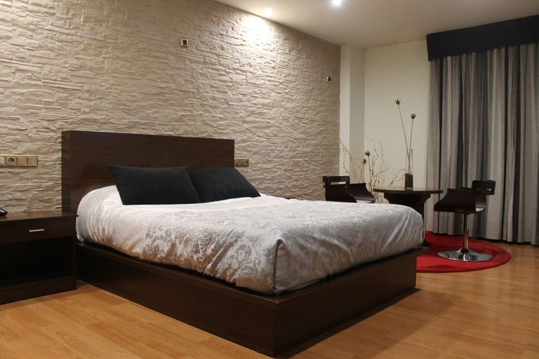 Bedroom 3, El Castillo, León