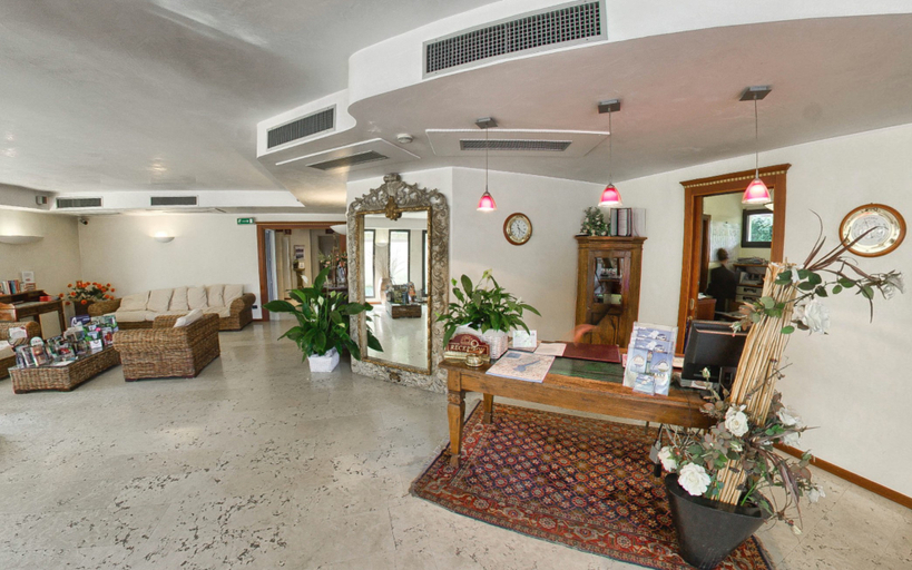 Public Area 2, Admiral Hotel Villa Erme, Brescia