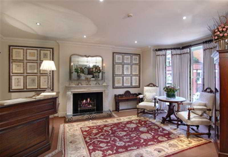 Public Area 4, The Egerton House Hotel, London