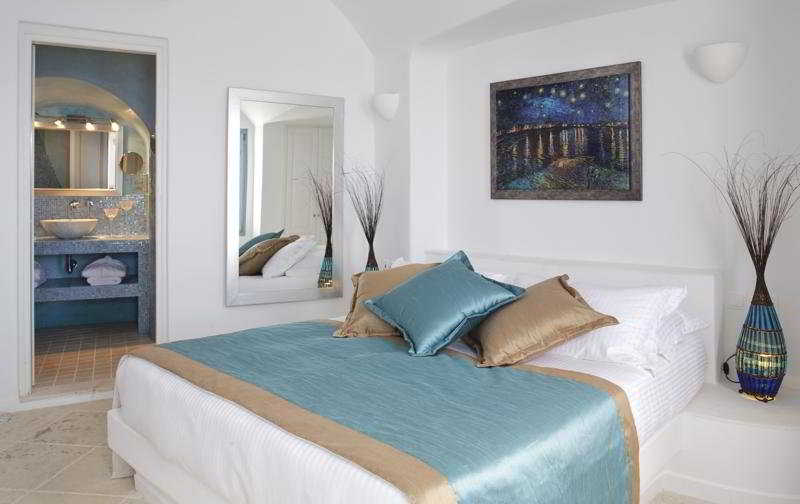 Bedroom 3, Above Blue Suites, South Aegean