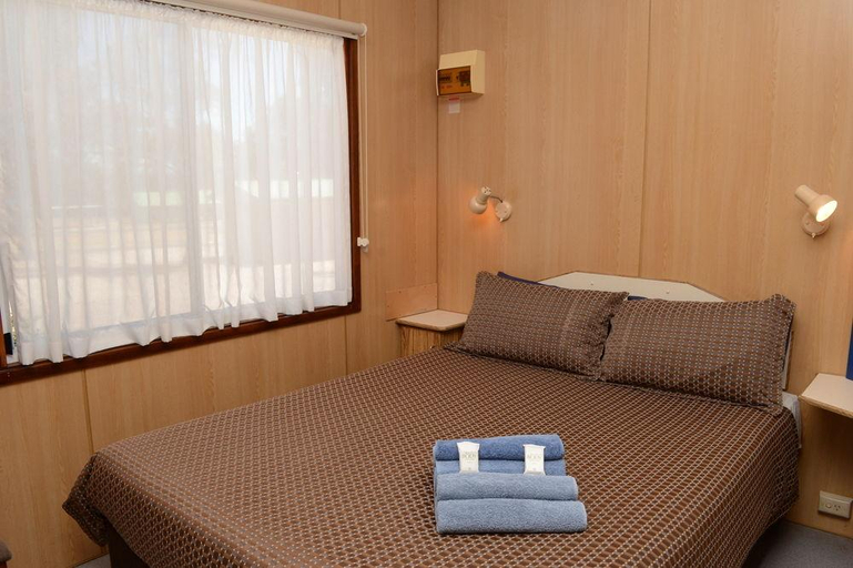 Sport & Beauty 4, Port Augusta BIG4 Holiday Park, Port Augusta