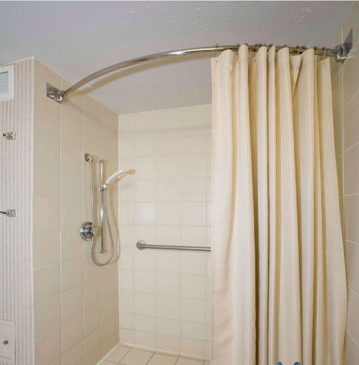 Bathroom 5, Embassy Suites by Hilton Palm Beach Gardens PGA Boulevard, Palm Beach