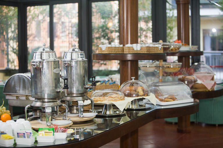 Food & Drinks 5, Ateneo Garden Palace, Roma
