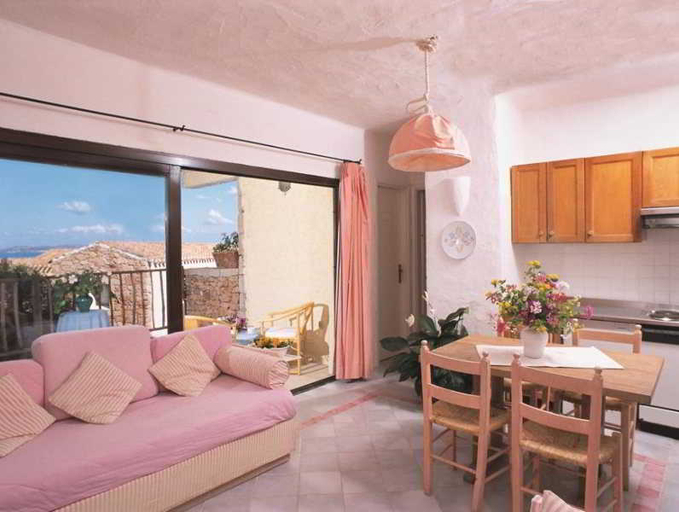 Others 3, Residence I Cormorani Alti, Olbia-Tempio