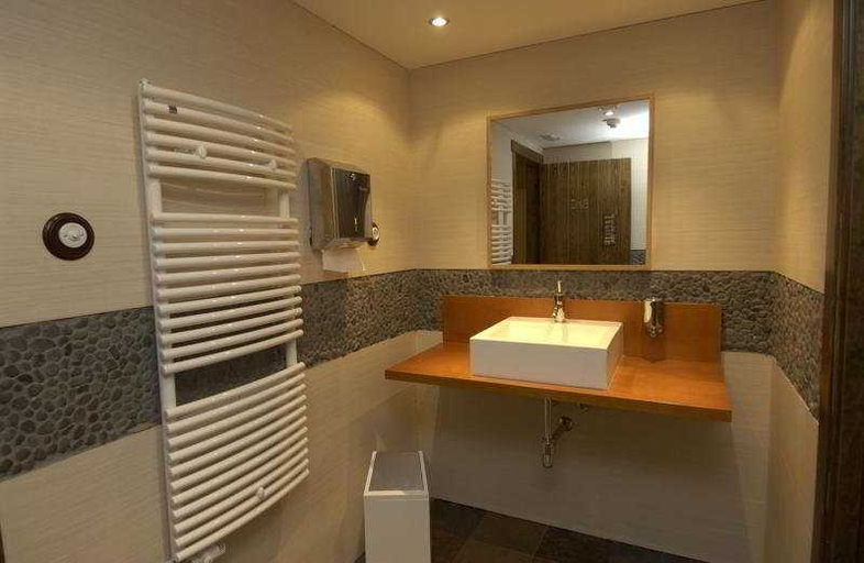 Bathroom 4, Hotel Boutique La Casa del Rio, Huesca