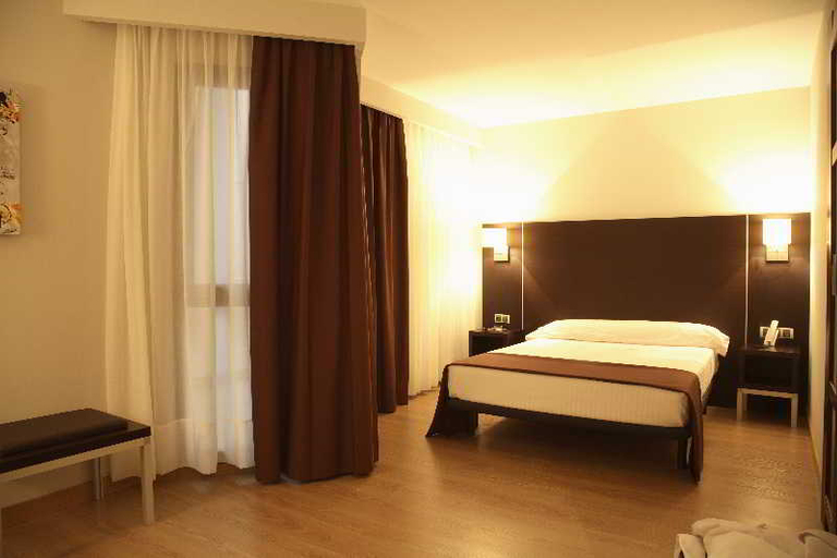 Bedroom 3, Plazaola, Navarra