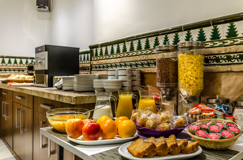 Food & Drinks 4, Yit Casablanca, Granada