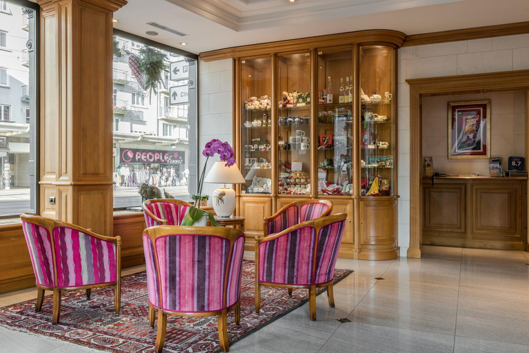 Public Area 3, Hotel Bristol, Haut-Rhin