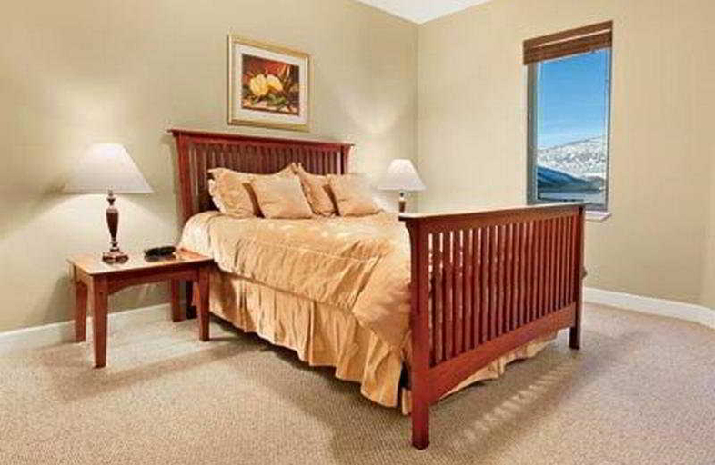 Bedroom 3, Crestview Condominiums, Summit