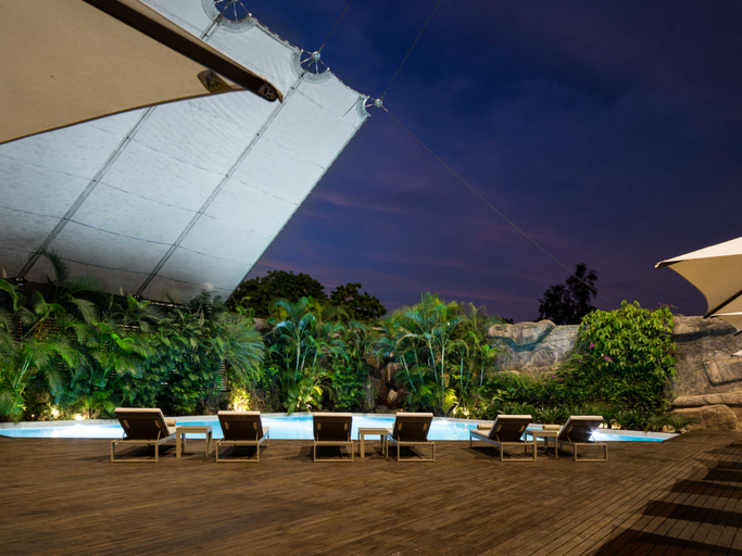 Sport & Beauty 2, Tropico, Ingombota