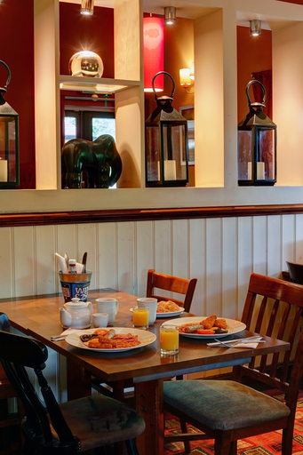 Food & Drinks 5, Stoke East, Stoke-on-Trent
