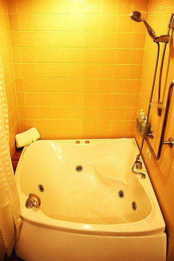 Bathroom 4, Gerard Habitat Hotel, Muang Chiang Mai