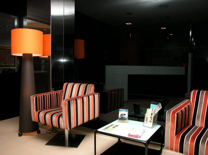 Public Area 5, Los Naranjos, Pontevedra