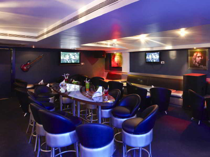 Food & Drinks 5, Hotel Pai Vista, Mandya