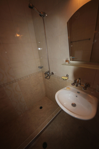 Bathroom 3, Menada Gerber 4 Apartments, Nesebar