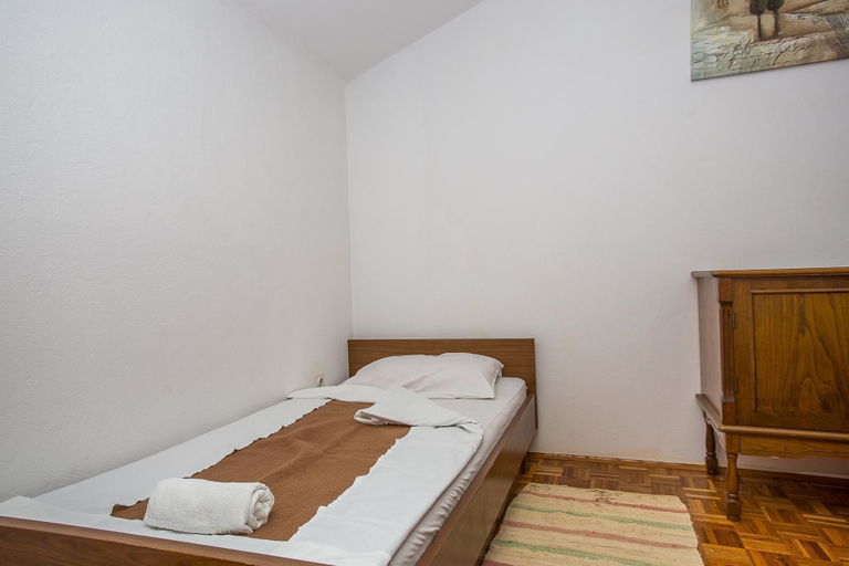 Bedroom 3, Apartments Adria, Zadar