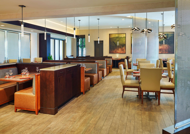 Public Area 3, DoubleTree by Hilton San Antonio Airport, Bexar