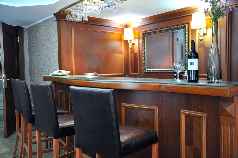 Food & Drinks 4, Centrum Hotel, Fatih