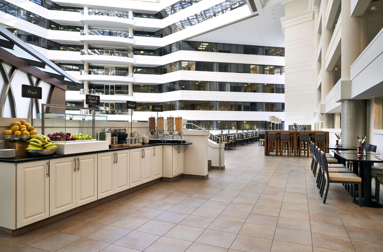 Food & Drinks 5, Embassy Suites by Hilton Washington DC Chevy Chase, Washington D.C.