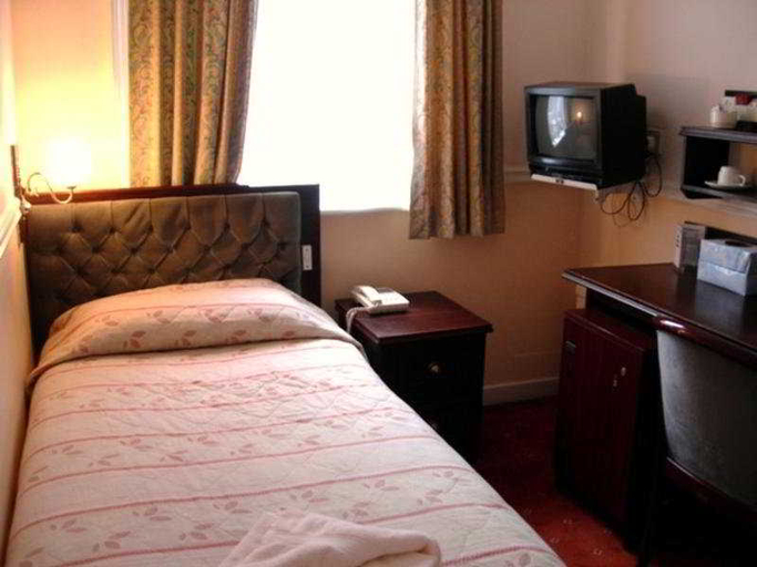 Bedroom 2, The Wesley - Camden Town, London