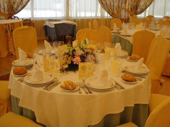 Food & Drinks, Hotel Sierra Oriente, Madrid