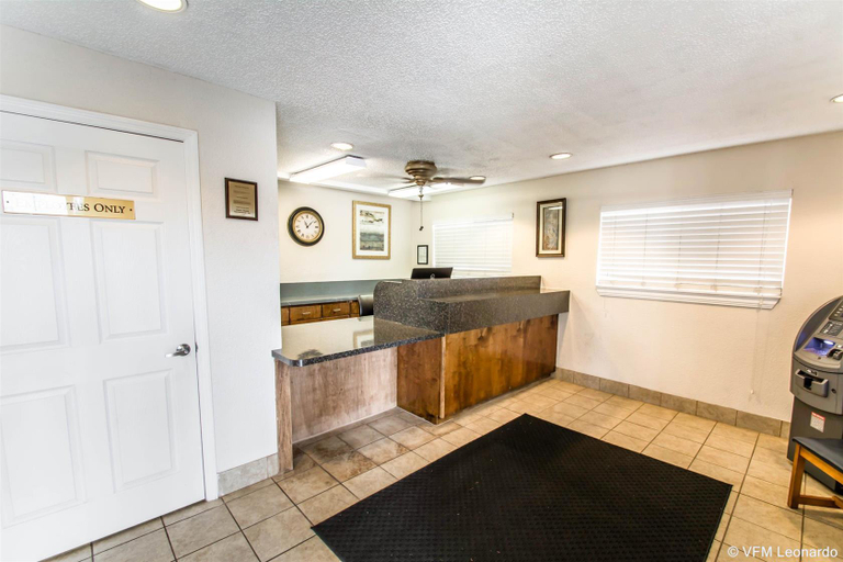 Public Area 2, Studio 6 Extended Stay - Jacksonville, FL - South, Duval