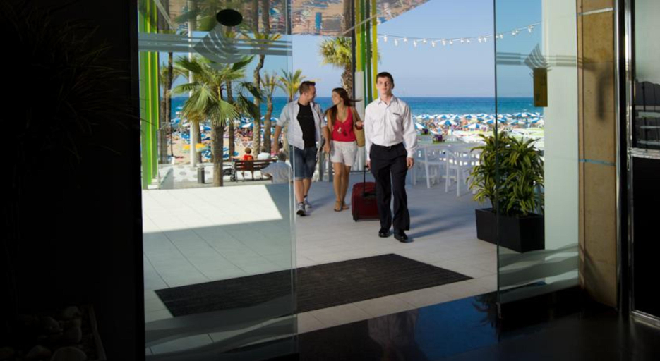 Public Area 4, Brisa, Alicante