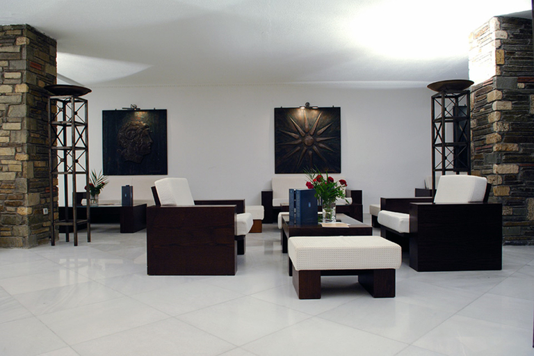 Public Area 4, Canvas by Mitsis Alexander the Great, Central Macedonia