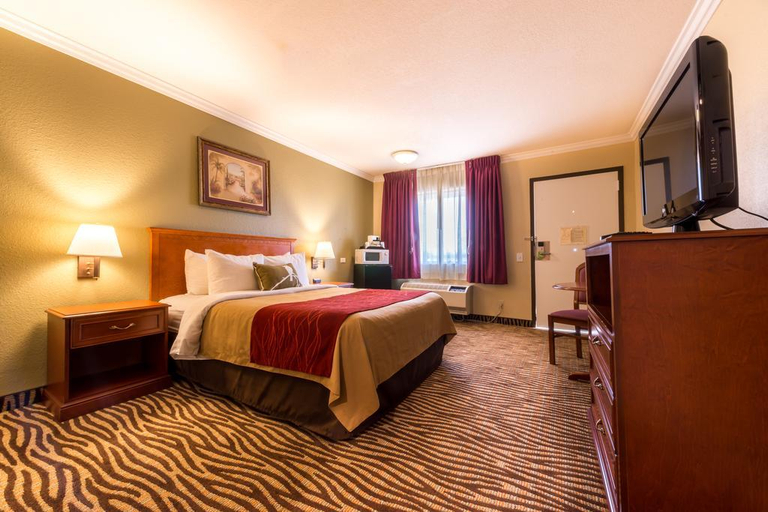 Bedroom 3, Tiller House Laguna Hills A Tribute Portfolio, Orange